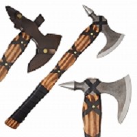 Nordic Raider Tactical Tomahawk - Flame-Seared Hardwood